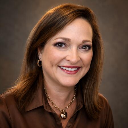 Jennifer R