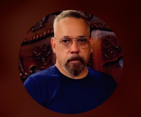 Carlos M