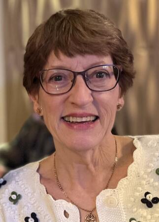 Glenna P